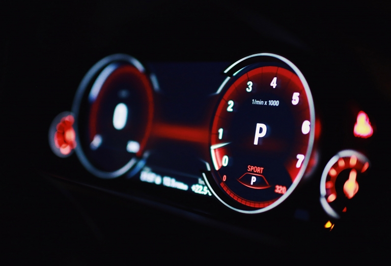 Top 10 Sportcar Dashboards